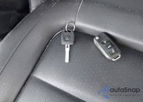 2013 Volkswagen Tiguan S/Se/Sel from USA, damaged, VIN WVGAV7AX7DW557612